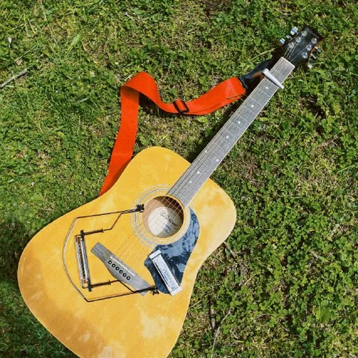 Гитара Silvertone, ремешок