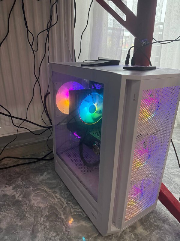 Игровой ПК с монитором Samsung Odyssey G5, клавиатуры, мышка, колонки Logitech 3