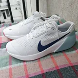 Мужские беговые кроссовки Nike Air Zoom TR1 2