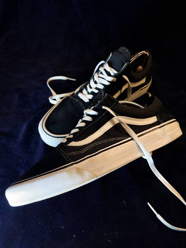 Vetements jeans, Fila platform boots, Vans, White dress, Akademiks jacket 9