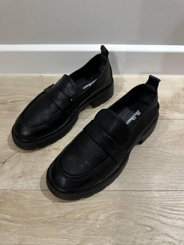 Бомбер мужской Zara xl, Лоферы женские натуральная кожа, пальто dreamwhite, bona fide велосипедки новые 3