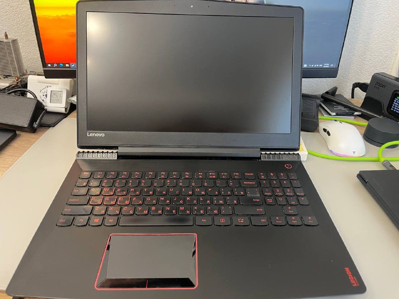 Ноутбук Lenovo Legion Y520-15IKBN 1