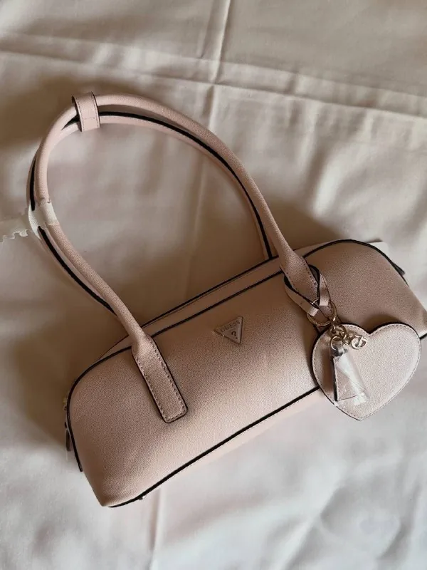 Сумка GUESS 1
