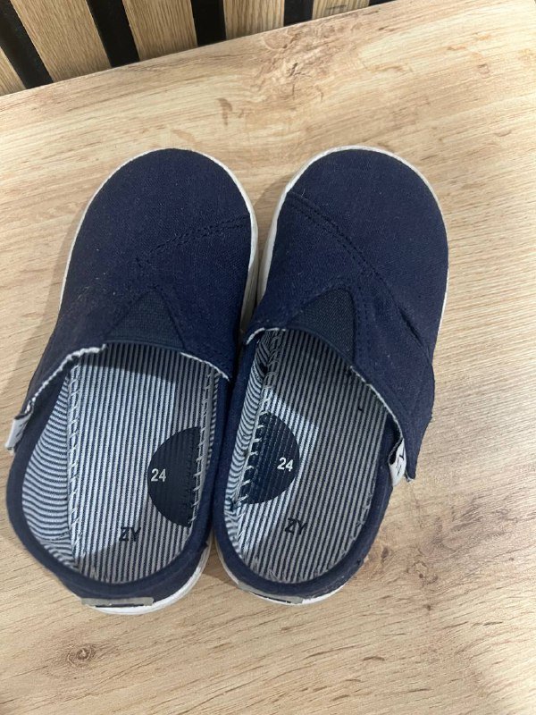 Детские вещи до 1.5 года, носочки, футболка, кеды 5