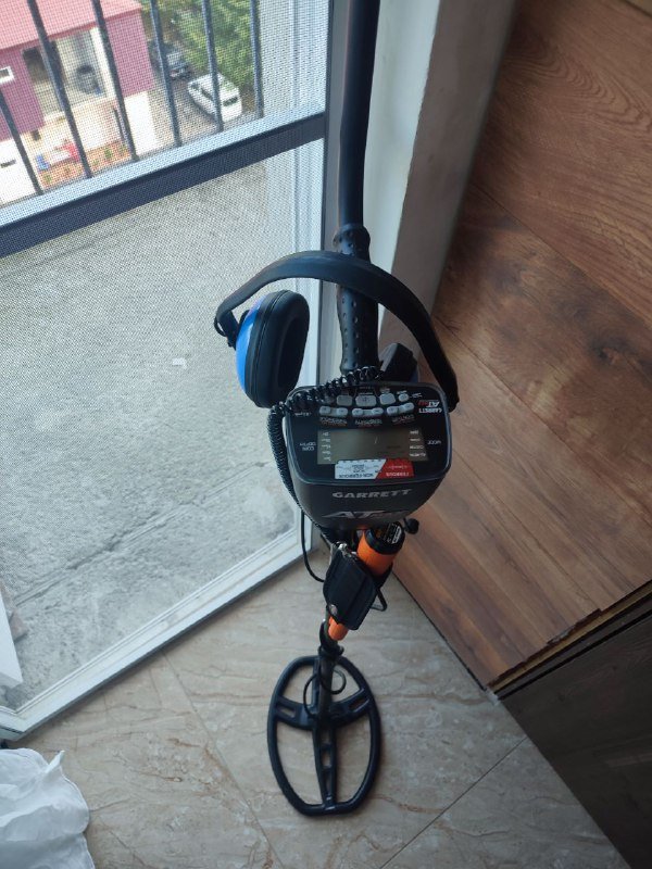 Металлоискатель Garret AT max, пинпоинтер, рюкзак, лопата Fiskars