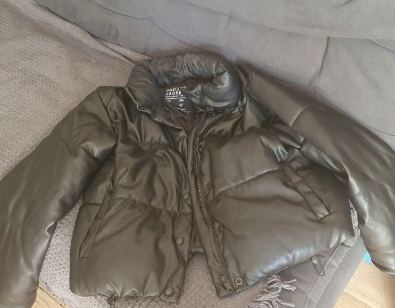 Курточка Stradivarius утеплённая водо/ветро непроницаемая S/M