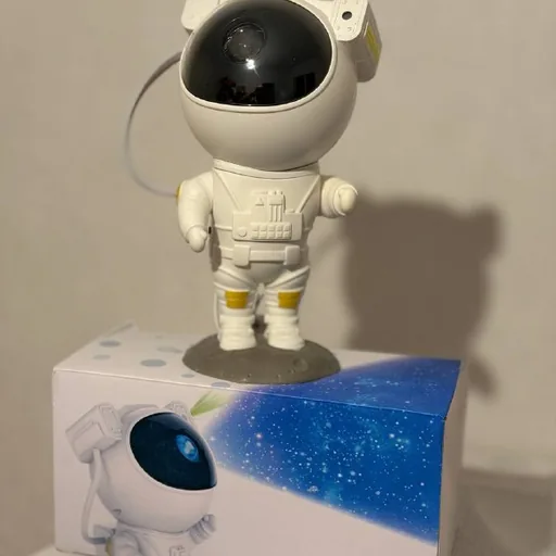 Ночник Космонавт