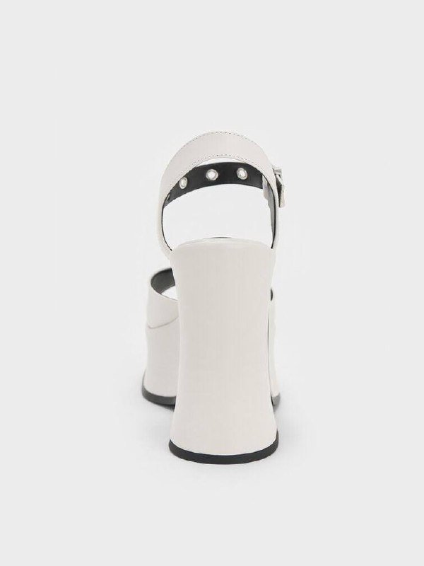 Белые женские босоножки Charles&Keith 39 размер 8