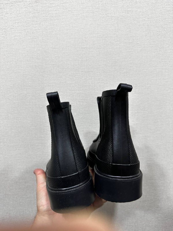 Резиновые сапоги женские 39, мужские 45-46 размер 9