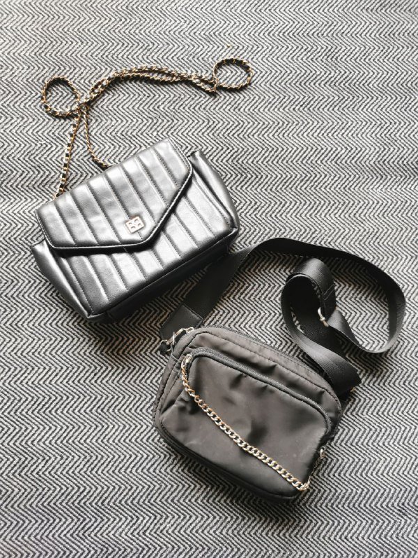 Сумочки небольшие кожзам, чёрная с отделами