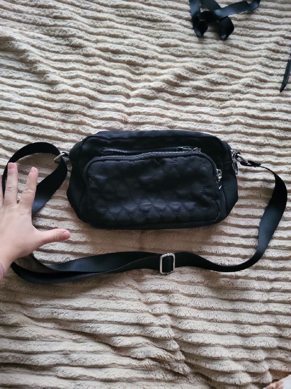 Варежка мочалка, пудра для стоп, тоника, линзы, термопенал, кошелёк, перчатки, глаза для игрушек, бутылка, скатерть, портупея, ремень, рюкзак, сумка 9