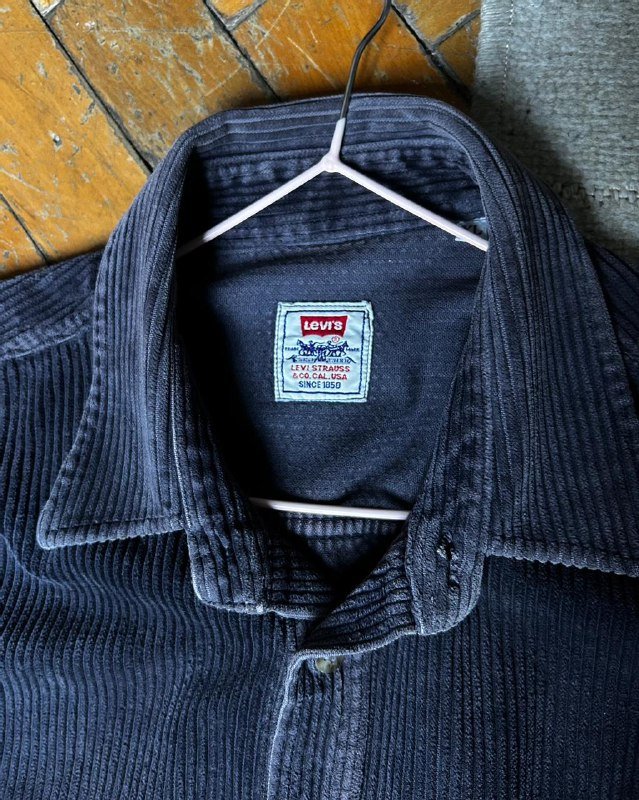 Винтажные ботинки Balenciaga, казаки Ahimsa, рубашка Levis 9