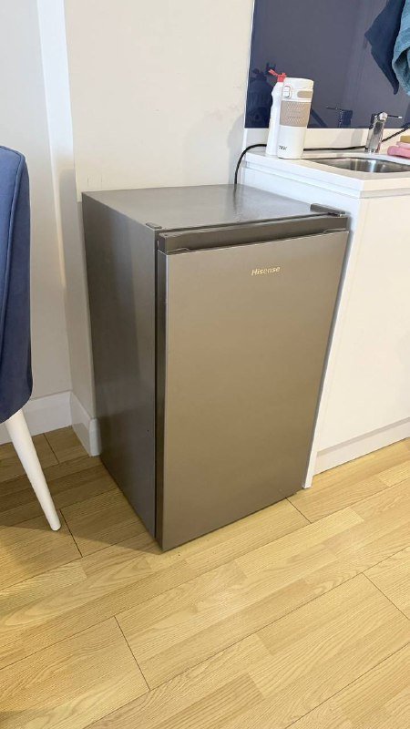 Холодильник Hisense