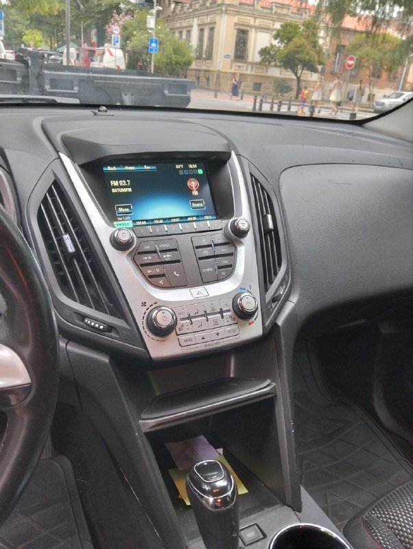 Chevrolet Equinox 4