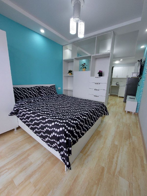 продажа просторной студии с видом на море 2