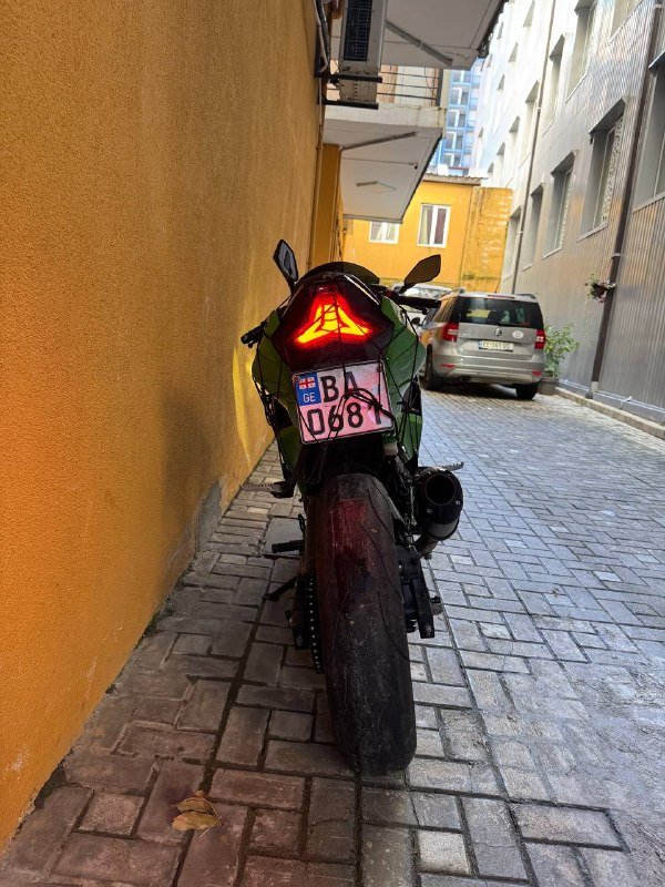 Ninja 400 4