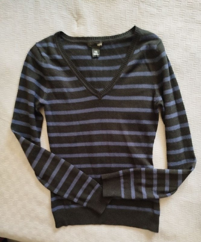 Женский полосатый свитер H&M XS