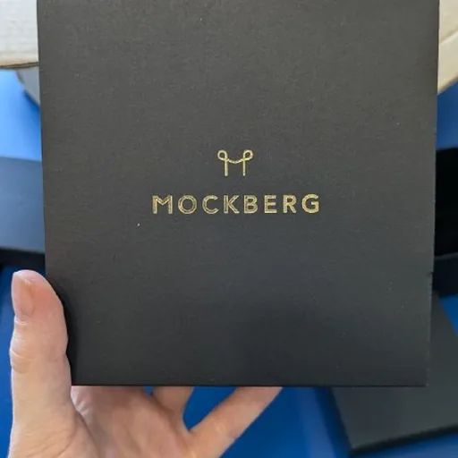 Часы, серьги, браслеты MOCKBERG