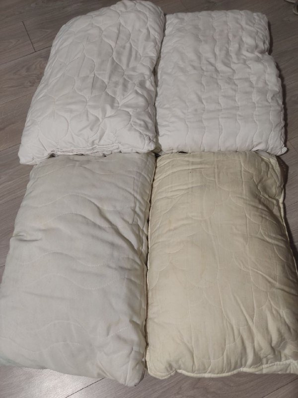 Подушки 60x40 см, б/у, бесплатно