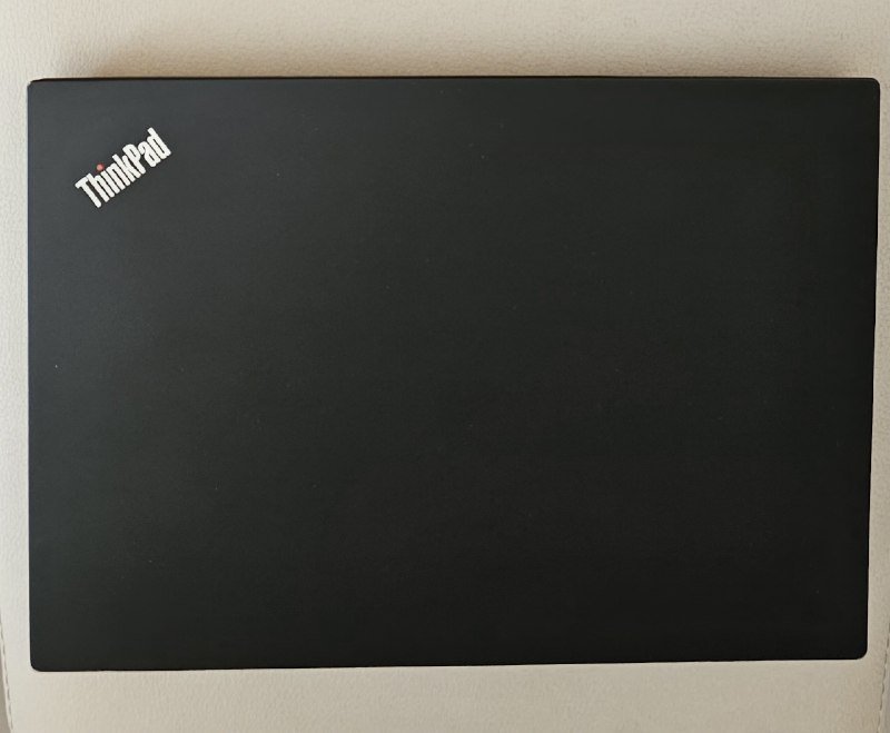 Ноутбук Lenovo ThinkPad E14 14" IPS FHD i5 8GB 256GB 2