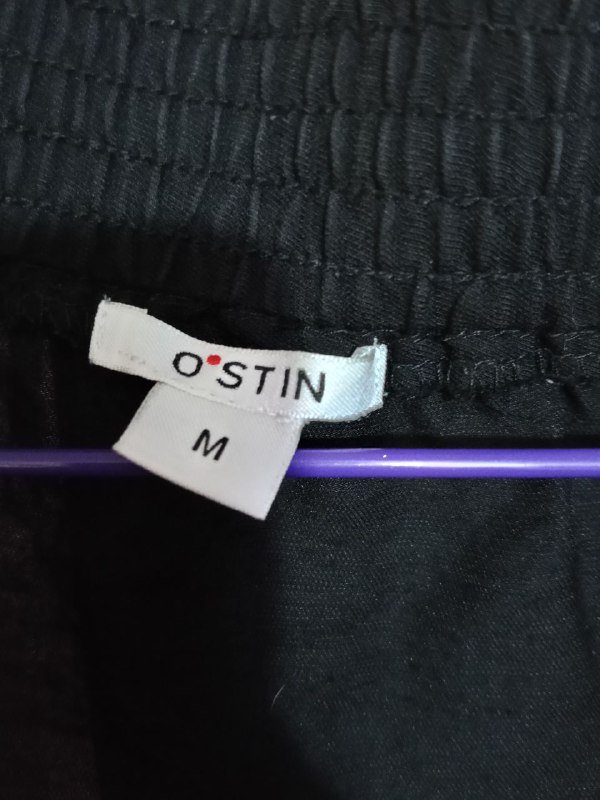 черная юбка с разрезами по бокам 2