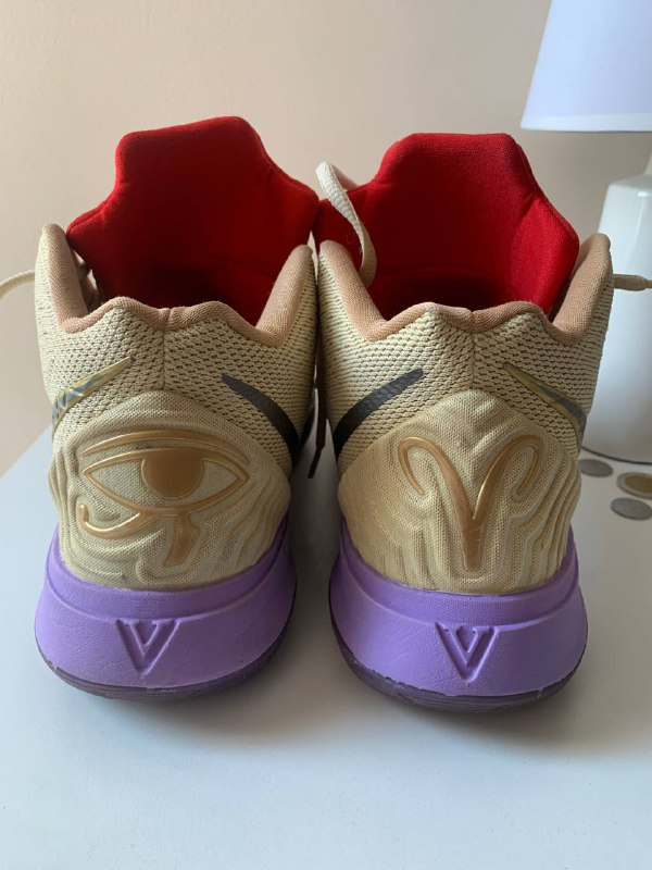 Nike Kyrie 5, Air Jordan Proto Max 720, Adidas Yeezy Quantum 2