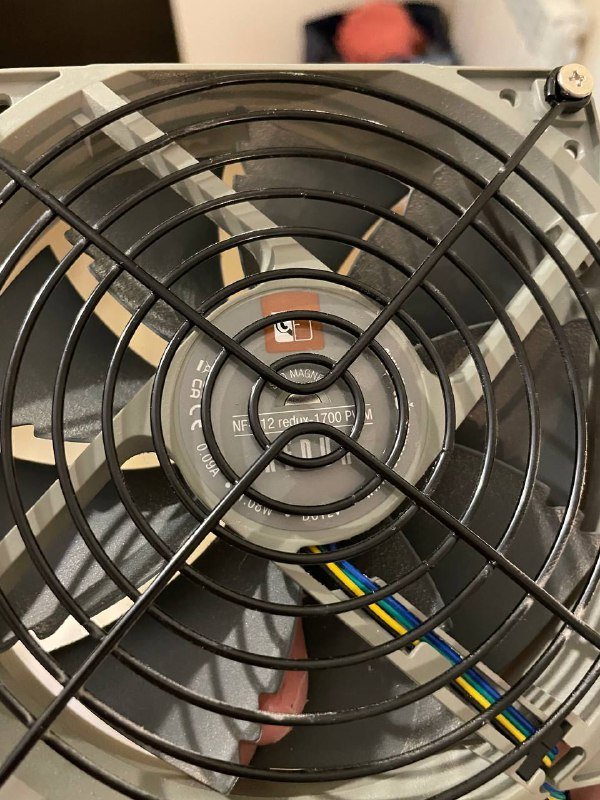 4 кулера Noctua, CoolerMaster, Arctic, Thermaltake 3