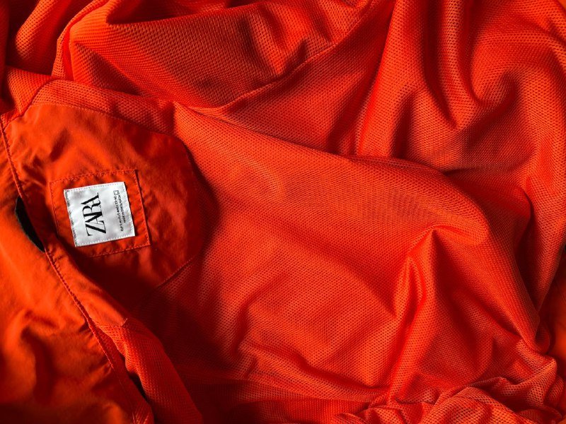 Оранжевая ветровка Zara Unisex 6