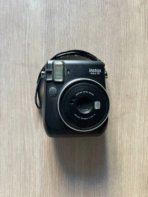 Камера Instax Mini 70