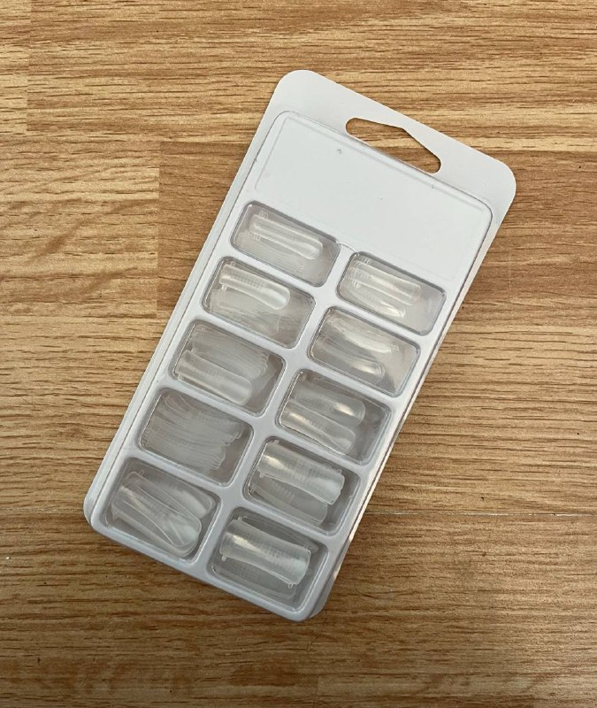 Товары для маникюра: верхние формы, builder gel, кошка Nail Republic 5