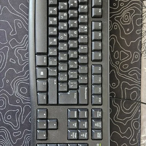Logitech клавиатура