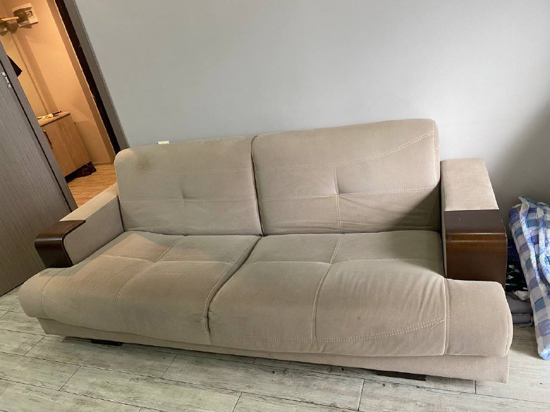 Табуретки, диван, кровать с матрасом 3