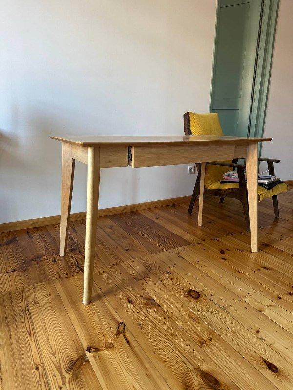 Стол Jysk 60х120 2