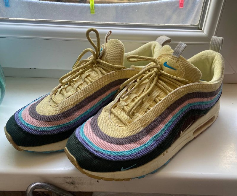 Nike кроссовки размер 40