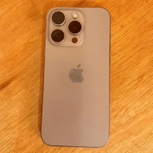 iPhone 15 Pro 128GB Natural Titanium