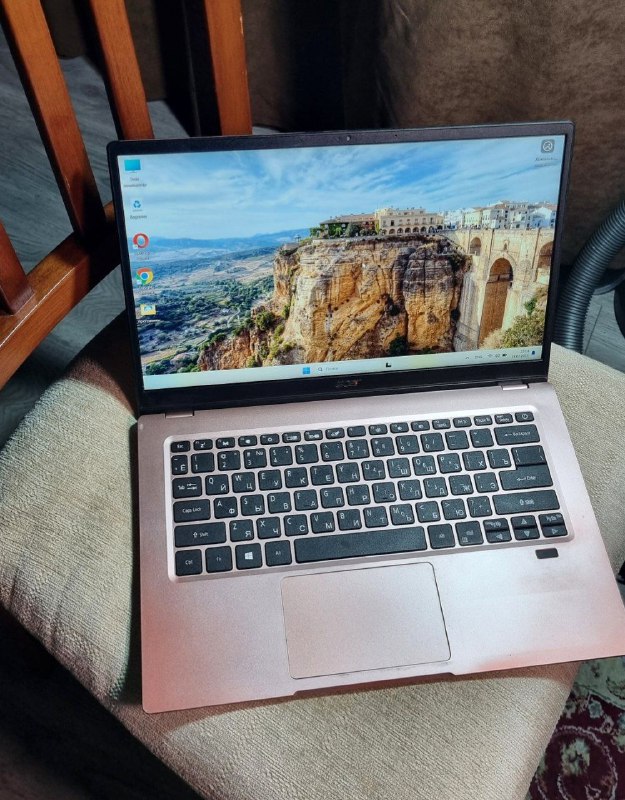 Ноутбук Acer Aspire 3 14" IPS экран, SSD 250GB