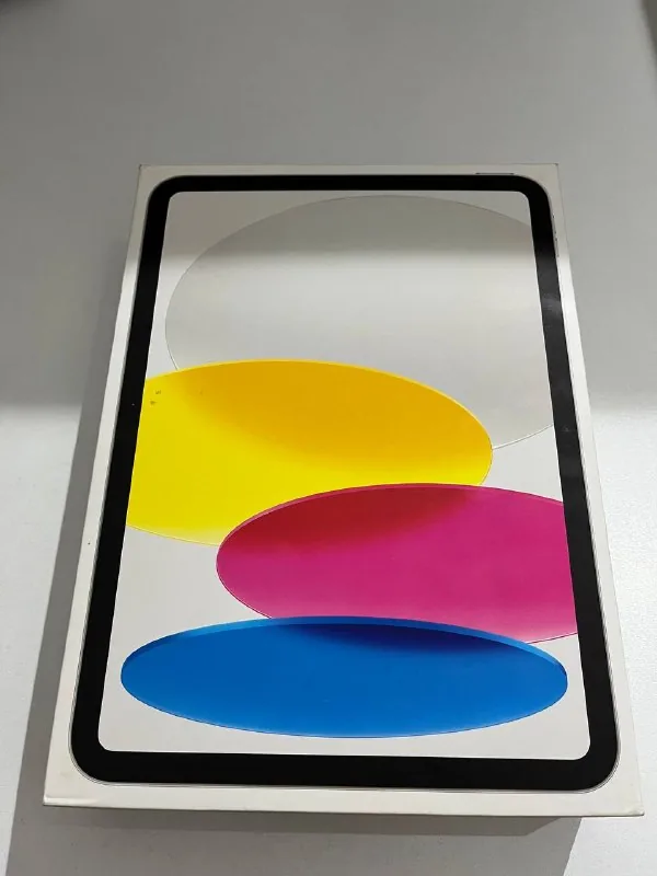 iPad 10th generation 64 GB 1