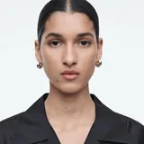 Черное платье Mango, льняные мешочки, серьги, перчатки 7