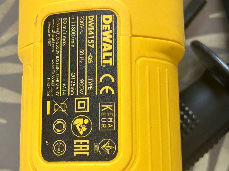 Углошлифовальная машина DeWALT DWE4157 3