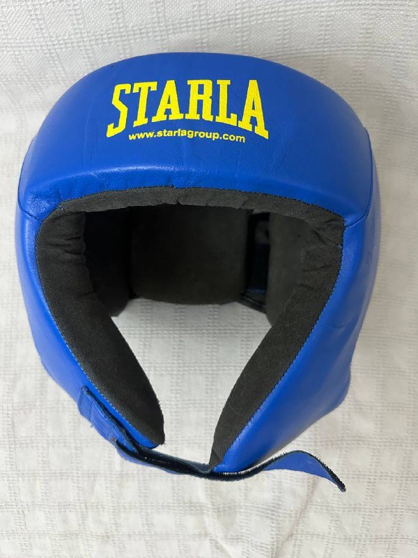 Боксерские шлемы и перчатки 2