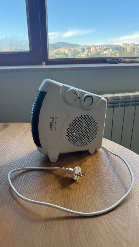 Полка для ванной, утюг, обогреватель, газовые баллоны, детская кружка, эспандер кистевой 4