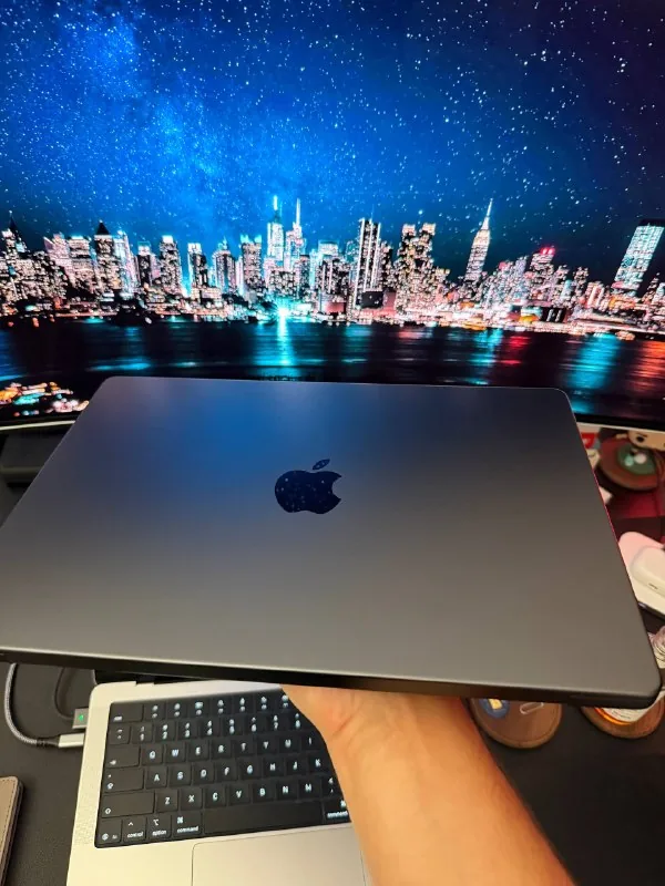 MacBook Pro M4 Pro 24GB 512GB 1