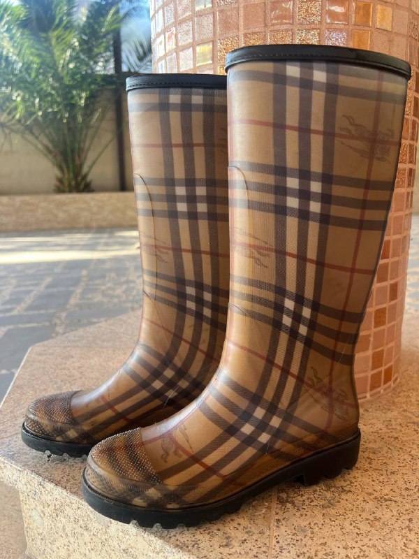 Резиновые сапоги Burberry, размер 36