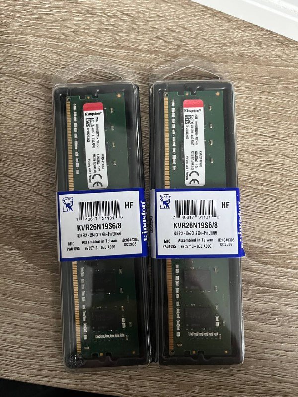 оперативная память Kingston 2x8GB, мышь Attack shark x11