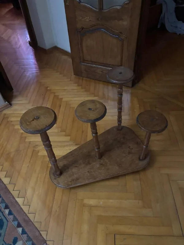 Подставка для цветов 1