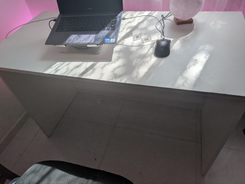 Мультиварка, гиря, компьютерный стол, осушитель воздуха, комод 3