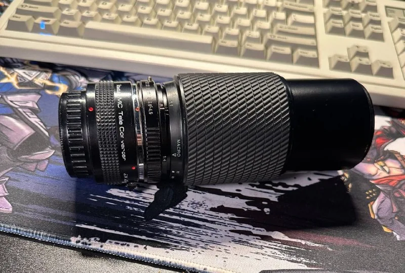 Телебъектив Tokina 80–200mm f/4.5, телеконвертер Vivitar MC 2х22 1