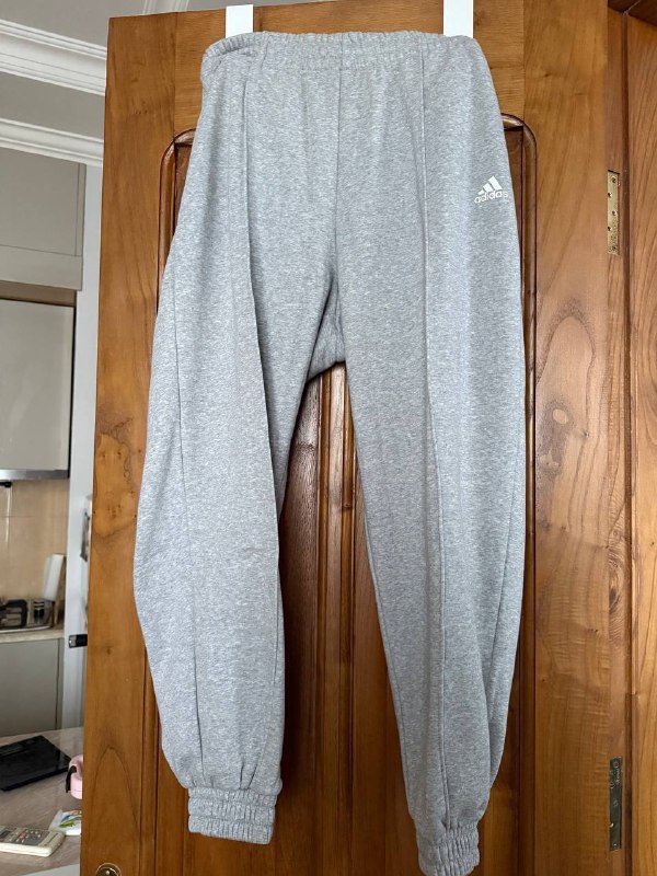 Спортивная кофта Tommy Hilfiger, Свитер Calvin Klein, Штаны спортивные Adidas 3