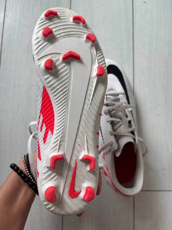 Бутсы NIKE на 24,5 см стопу 3