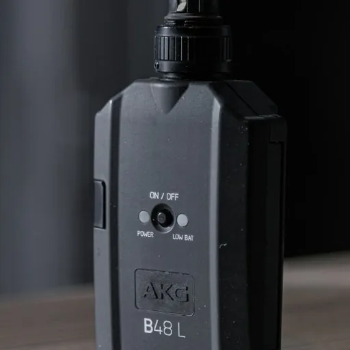 Блок фантомного питания AKG B48L
